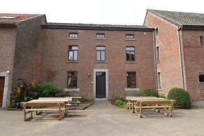 Farm Stay With Sauna, Teuven