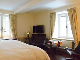 Holiday Home in Bitvre Near Town Center