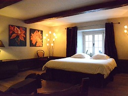 Holiday Home in Bitvre Near Town Center