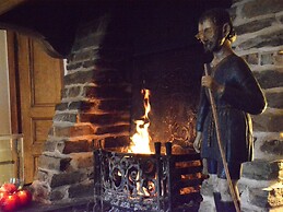 Holiday Home in Bitvre Near Town Center