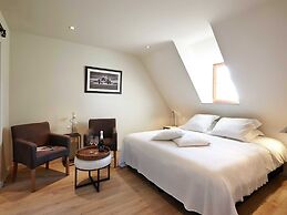 Luxurious Mansion in Sint-laureins Near Forest