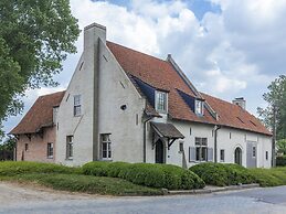 Luxurious Mansion in Sint-laureins Near Forest