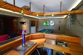 Luxury Stay With Sauna