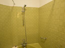 Superb House for Family Group with Swimming Pool, Sauna, Hot Tub, Bill