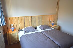 Superb House for Family Group with Swimming Pool, Sauna, Hot Tub, Bill