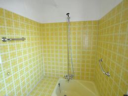 Superb House for Family Group with Swimming Pool, Sauna, Hot Tub, Bill
