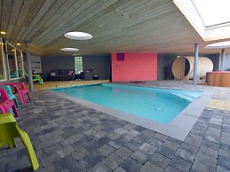 Superb House for Family Group with Swimming Pool, Sauna, Hot Tub, Bill