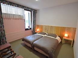Superb House for Family Group with Swimming Pool, Sauna, Hot Tub, Bill