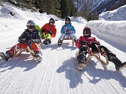 Cozy Chalet in Meiggerli With Garden