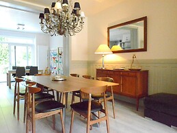 Child Friendly Holiday Home in Bouillon near River