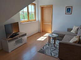 Apartment in Kuehlungsborn With Garden