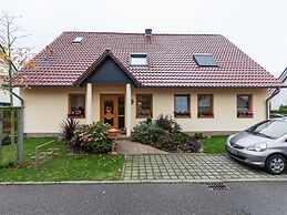 Apartment in Kuehlungsborn With Garden