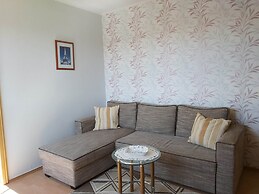 Apartment in Kuehlungsborn With Garden