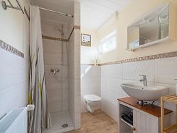 Snug Bungalow in Insel Poel Germany near Beach