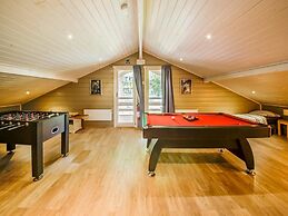 Chic Chalet With Wellness