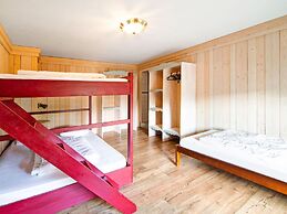 Cozy Holiday Home in Sourbrodt With Private Pool and Sauna