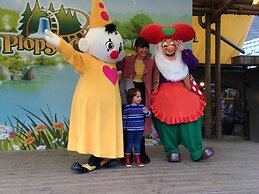 Great Spacious Holiday Home in a Tranquil Holiday