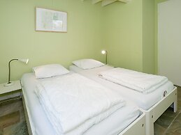 Great Spacious Holiday Home in a Tranquil Holiday