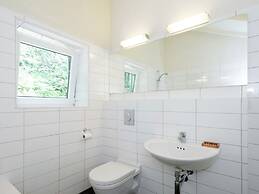 Great Spacious Holiday Home in a Tranquil Holiday