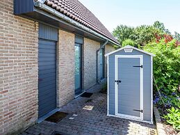 Holiday Home in Bredene, Terrace, Fenced Garden