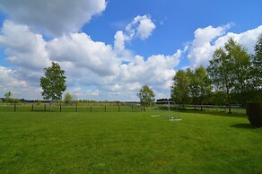 Delightful Villa in Sourbrodt With Pool