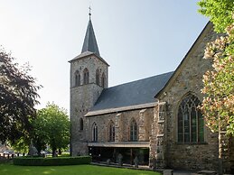 Medieval Farmhouse With Private Garden