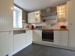 Medieval Farmhouse With Private Garden