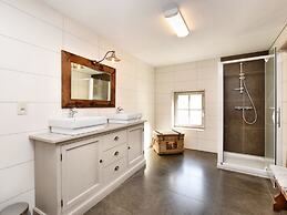 Ardennic Farmhouse for Groups