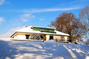 Villa in Robertville Near Town Center