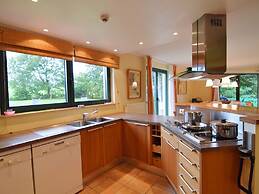 Villa in Robertville Near Town Center