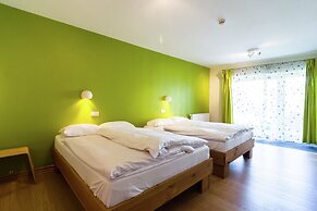 Luxurious Cottage in Sourbrodt With Sauna