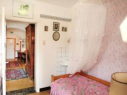 Comfortable Mansion in Doomkerke Near Forest