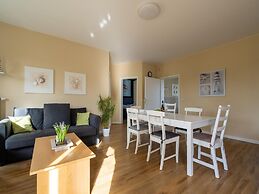 Holiday Flat in Bastorf With its own Garden