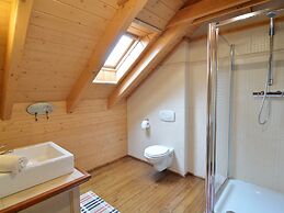 Affluent Chalet in Septon with Whirlpool, Sauna, Hot Tub