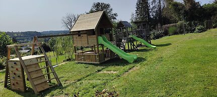 Cozy Cottage in Durbuy With Garden