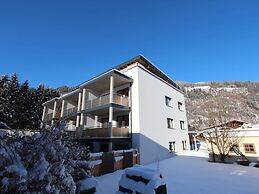 Modern Apartment in Neukirchen am Grossvenediger