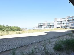 Luxury Apartment Right by the sea