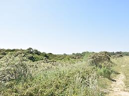 Luxury Apartment Right by the sea