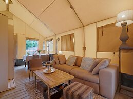Cozy Tent Lodge in Pittem With Veranda,barbecue