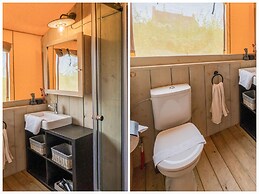 Cozy Tent Lodge in Pittem With Veranda,barbecue