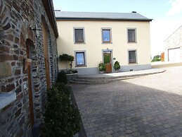 Lovely Spot With Plenty of Outdoor Space