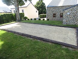 Lovely Spot With Plenty of Outdoor Space