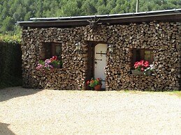 Lovely Spot With Plenty of Outdoor Space