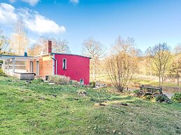 Spacious Apartment near Lake in Guntersberge