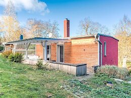 Spacious Apartment near Lake in Guntersberge