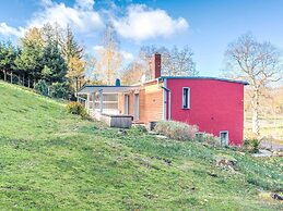 Spacious Apartment near Lake in Guntersberge