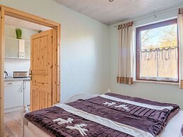 Spacious Apartment near Lake in Guntersberge