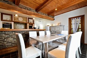 Luxury Pool Villa in Goesnes