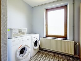 Cozy Holiday Home in Gros-fays With Terrace