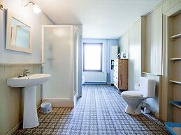 Cozy Holiday Home in Gros-fays With Terrace